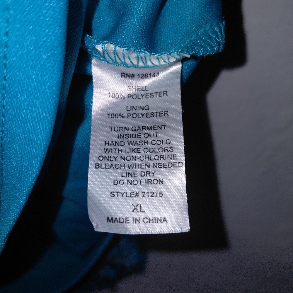 Fig & Blu Lined Teal Tank Top Size XL Excellent Used Condition - Picture 3 of 3